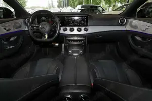 Mercedes-Benz CLS 300 d 4M AMG HIFI+DISTRO+360°+CARPLAY+LED+20 Bild 5
