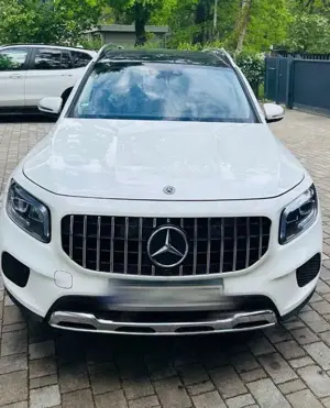 Mercedes-Benz GLB 200 GLB Diesel d 8G-DCT Progressive