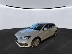 SEAT Leon 1.4 eHybrid 150 kW DSG Xcellence Navi ACC