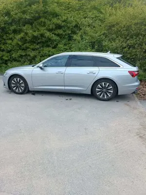 Audi A6 Avant 40 TDI S tronic