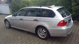 BMW 320 320d DPF Touring Aut. Bild 5