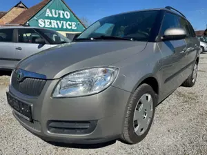 Skoda Fabia Combi Ambiente *Klima*AHK*TÜV neu*