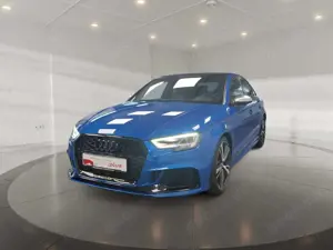 Audi RS3 RS 3 2.5 TFSI quattro Limousine Matrix Pano BO