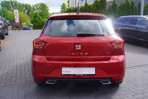 SEAT Ibiza 1.0 TSI FR DSG LED Navi Panorama ACC Beats Bild 4