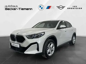 BMW X2 sDrive20i A,AHK,Komfortzugang,Fernlichtassistent,e