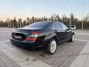 Mercedes-Benz S 420 CDI DPF 7G-TRONIC Bild 3