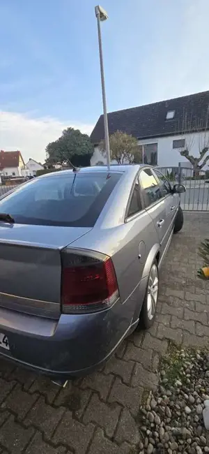 Opel Vectra GTS / Sport Bild 4