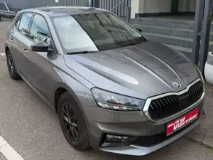 Skoda Fabia Selection Jahreswagen 5-Gang wenig Kilometer!