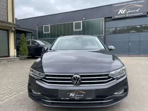 Volkswagen Passat Variant Business ACC/NAVI/LED/AHK/18"/RFK Bild 2
