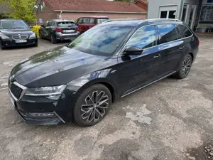 Skoda Superb Combi LK 4x4 Rückfahrkamera/AHK