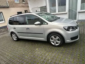 Volkswagen Touran Touran Diesel 1.6 TDI DPF BlueMotion Technology Highline
