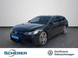 Volkswagen Passat Variant R line 2.0 TDI DSG 4M. MATRIX PAN
