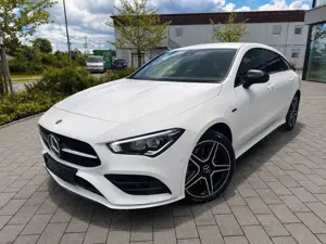 Mercedes-Benz CLA 250 AMG Line