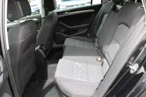 Volkswagen Passat Variant Business 1.5 TSI DSG Bild 5