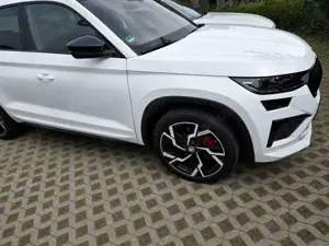 Skoda Kodiaq Škoda Kodiaq RS Matrix Led Garantie AHK Standh Bild 3