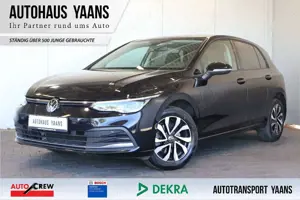 Volkswagen Golf VIII 1.5 TSI Active HUD+AID+ACC+KAM+STDHZG