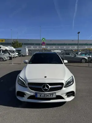 Mercedes-Benz C 300 d T 9G-TRONIC AMG Line Bild 2