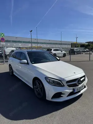 Mercedes-Benz C 300 d T 9G-TRONIC AMG Line Bild 3