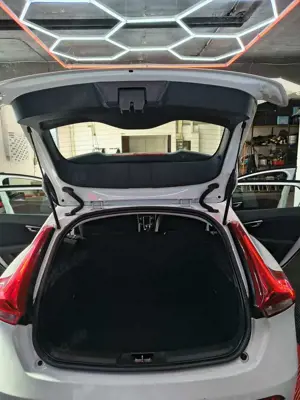 Volvo V40 T2 Kinetic