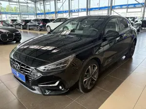 Hyundai i30 Fastback Edition 30+ LED R.Cam DAB+ Navi SHZ