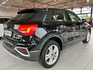 Audi Q2 35 TFSI S-Tronic Advanced LED NAVI SHZ PDC 2Z  Adv Bild 4