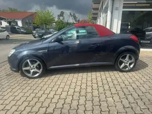 Opel Tigra 1,8   92KW  Edition-1. Hand-Scheckheftgepflegt