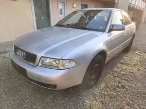 Audi A4 1.6