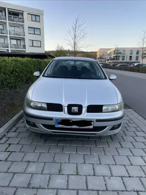 SEAT Toledo 1.6 16V Stella Bild 2