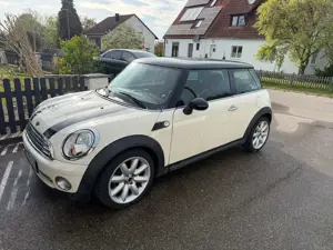 MINI Cooper TÜV neu