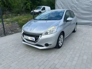 Peugeot 208 Active 44TKM/Klima/PDC
