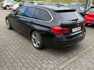 BMW 320 d Touring Sport Line Automatik Led Navi RFK Bild 2