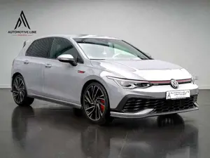 Volkswagen Golf 8 2.0 TSI GTI CLUBSPORT/KAMERA/ACC/KEYLESS/
