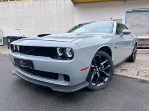 Dodge Challenger SXT Black Top 20 Zoll
