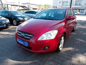 Kia Ceed / cee'd 2.0 CVVT , AUTOMATIK