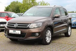 Volkswagen Tiguan 2.0 TDI SPORT/VOLL SHEFT/1HD/AHK/TEMP/