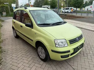 Fiat New Panda Panda 1.2 8V Dynamic*TÜV NEU* KLIMA Bild 2
