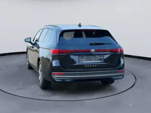 Volkswagen Passat Variant 2.0 TDI Business-KAMERA-ACC-NAVI Bild 4