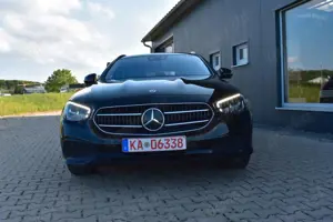 Mercedes-Benz E 300 d 4Matic Avantgarde AHK Bild 2