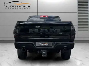 Dodge RAM 1500 SLT 5,7l Black LKW! GARANTIE 09/27 Bild 4