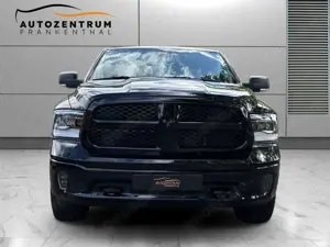 Dodge RAM 1500 SLT 5,7l Black LKW! GARANTIE 09/27 Bild 2