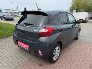 Hyundai i10 Connect  Go Bild 3