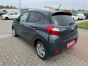 Hyundai i10 Connect  Go Bild 5