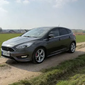 Ford Focus 1.5 EcoBoost St-Line 182 Ps