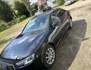 Audi A4 quattro - Virtual Cockpit / ACC / S-tronic