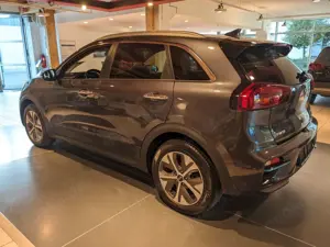 Kia Niro e-Niro Spirit 204 PS 3-Phasen Lader