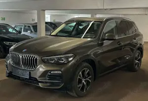 BMW X5 xDrive 40d *Komfortsitze+Belüftung*Luft*HK*