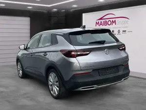 Opel Grandland X Innovation Plug-in-Hybrid 4 Bild 4