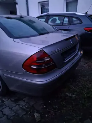 Mercedes-Benz E 220 CDI Automatik Classic
