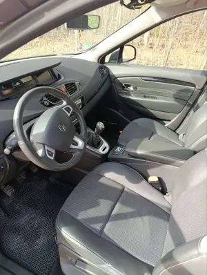 Renault Scenic Bild 4