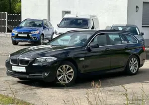 BMW 520 d Touring Automatik / XENON /S-HEFT Bild 3